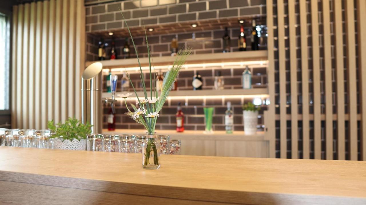 Holiday Inn Express Luzern-Neuenkirch By Ihg Rothenburg Eksteriør bilde