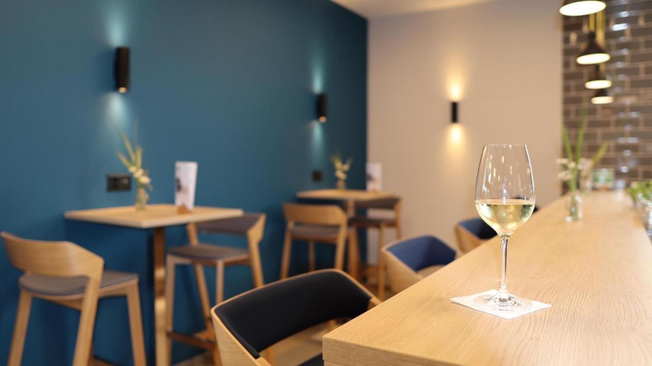 Holiday Inn Express Luzern-Neuenkirch By Ihg Rothenburg Eksteriør bilde