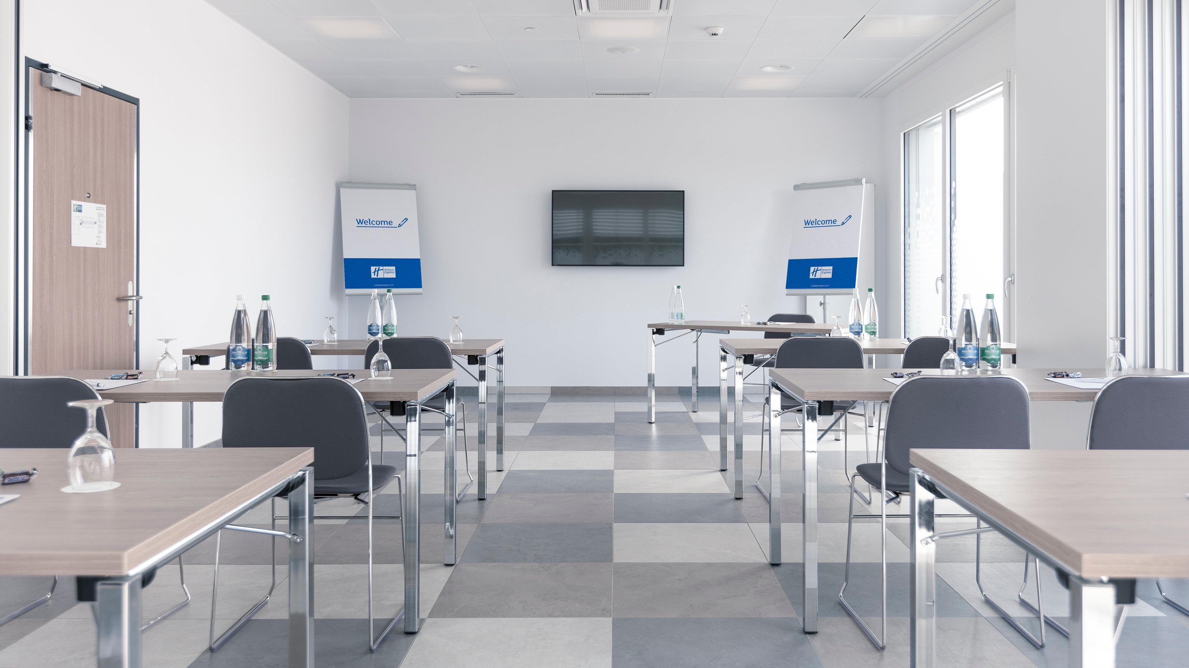 Holiday Inn Express Luzern-Neuenkirch By Ihg Rothenburg Eksteriør bilde