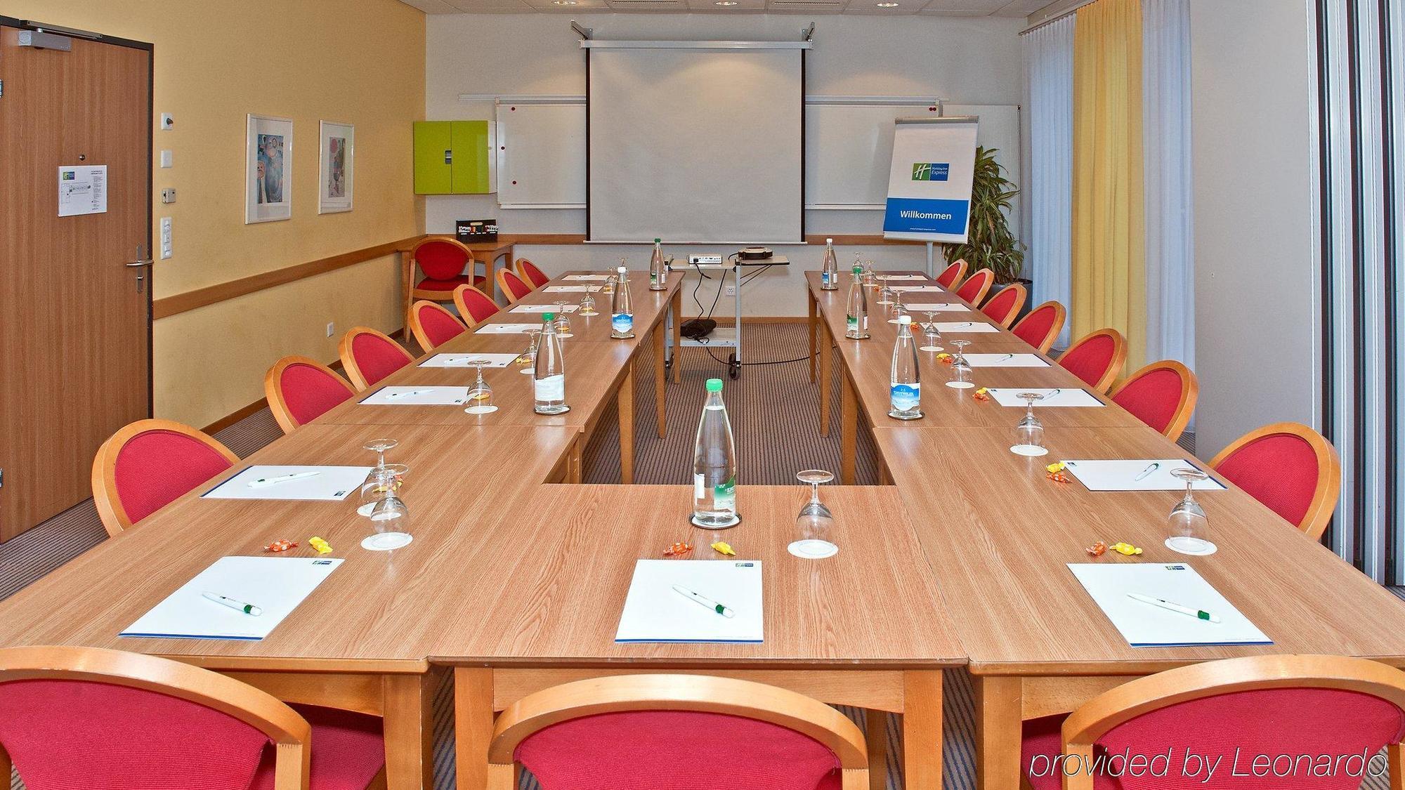 Holiday Inn Express Luzern-Neuenkirch By Ihg Rothenburg Eksteriør bilde