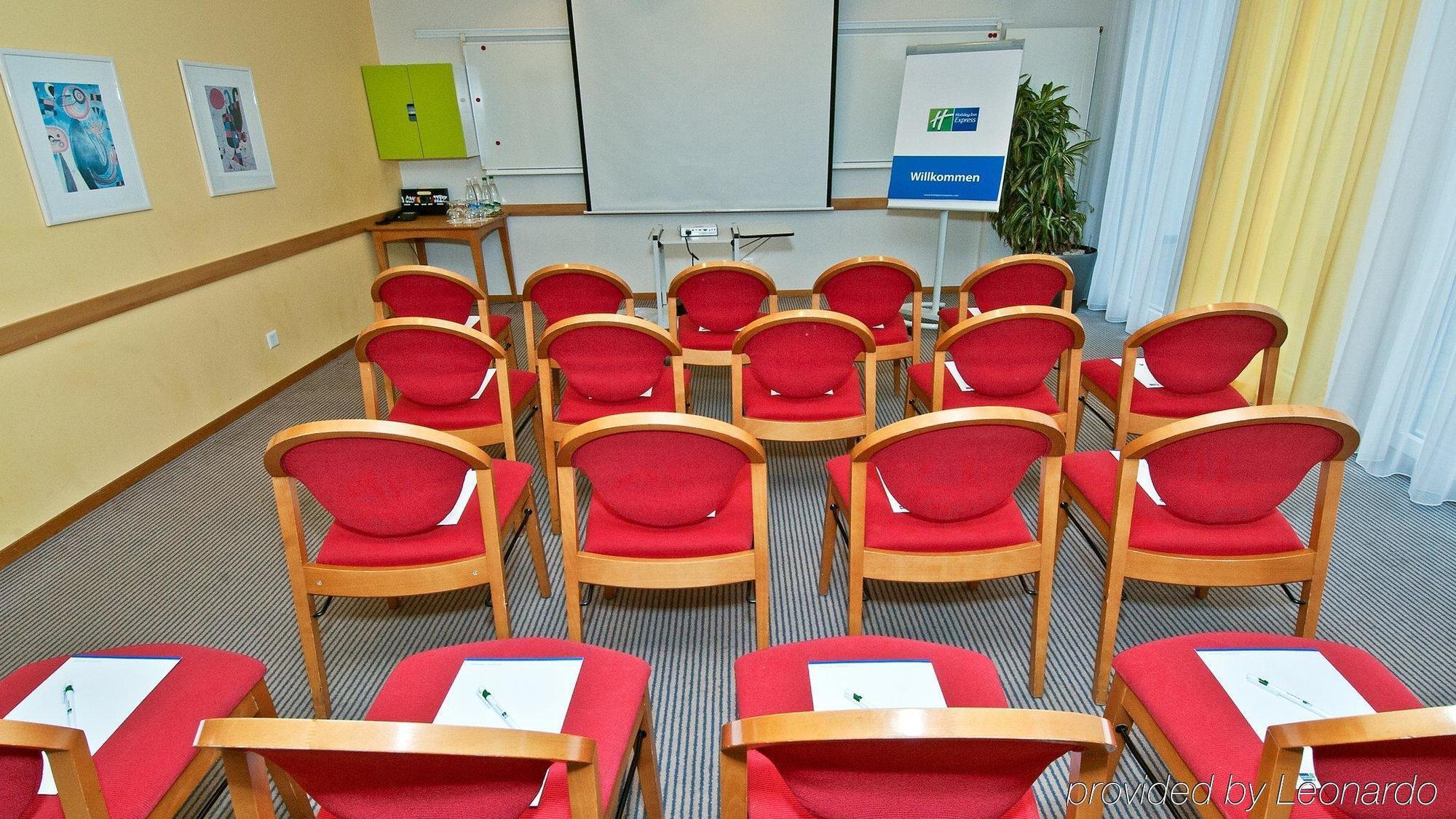 Holiday Inn Express Luzern-Neuenkirch By Ihg Rothenburg Eksteriør bilde